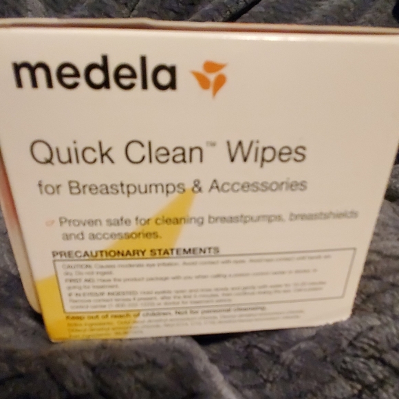Medela quick clean wipes - Picture 3 of 3